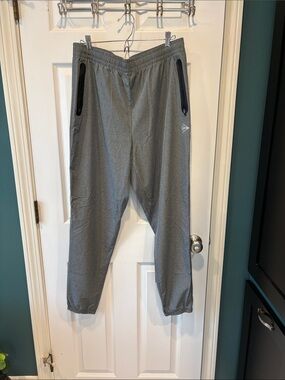 Men's Gray Active Jogger Pants - Lightweight Athletic Fit